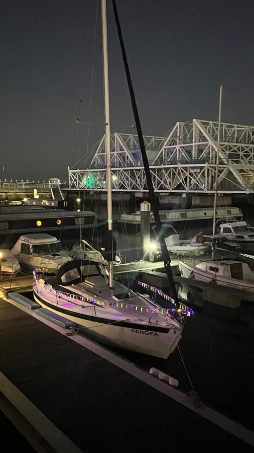 Botel Waterlife Lissabon