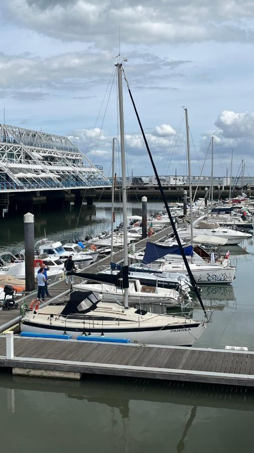 Botel Waterlife Lissabon