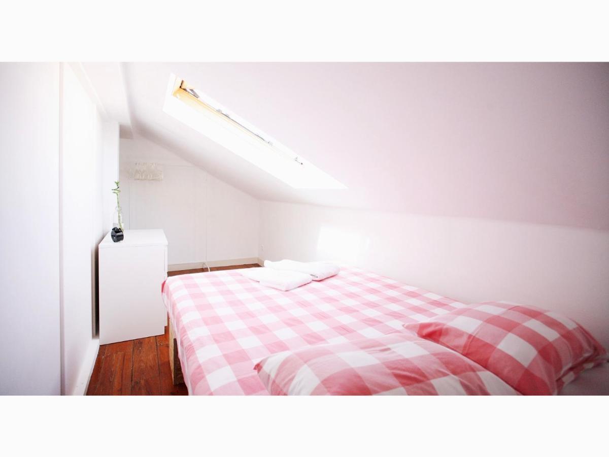 Saturdays Albergue Lisboa