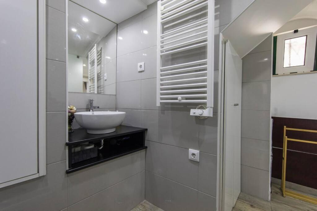 Appartement Panteao House In Alfama - With A/c *