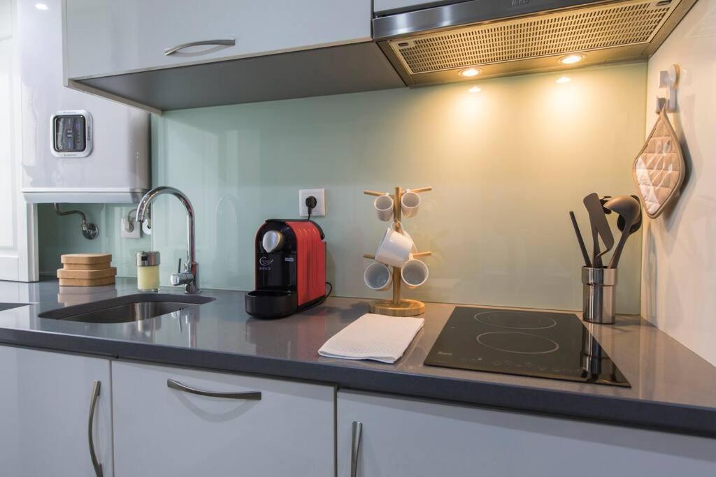 Panteao House In Alfama - With A/c Appartement Lissabon
