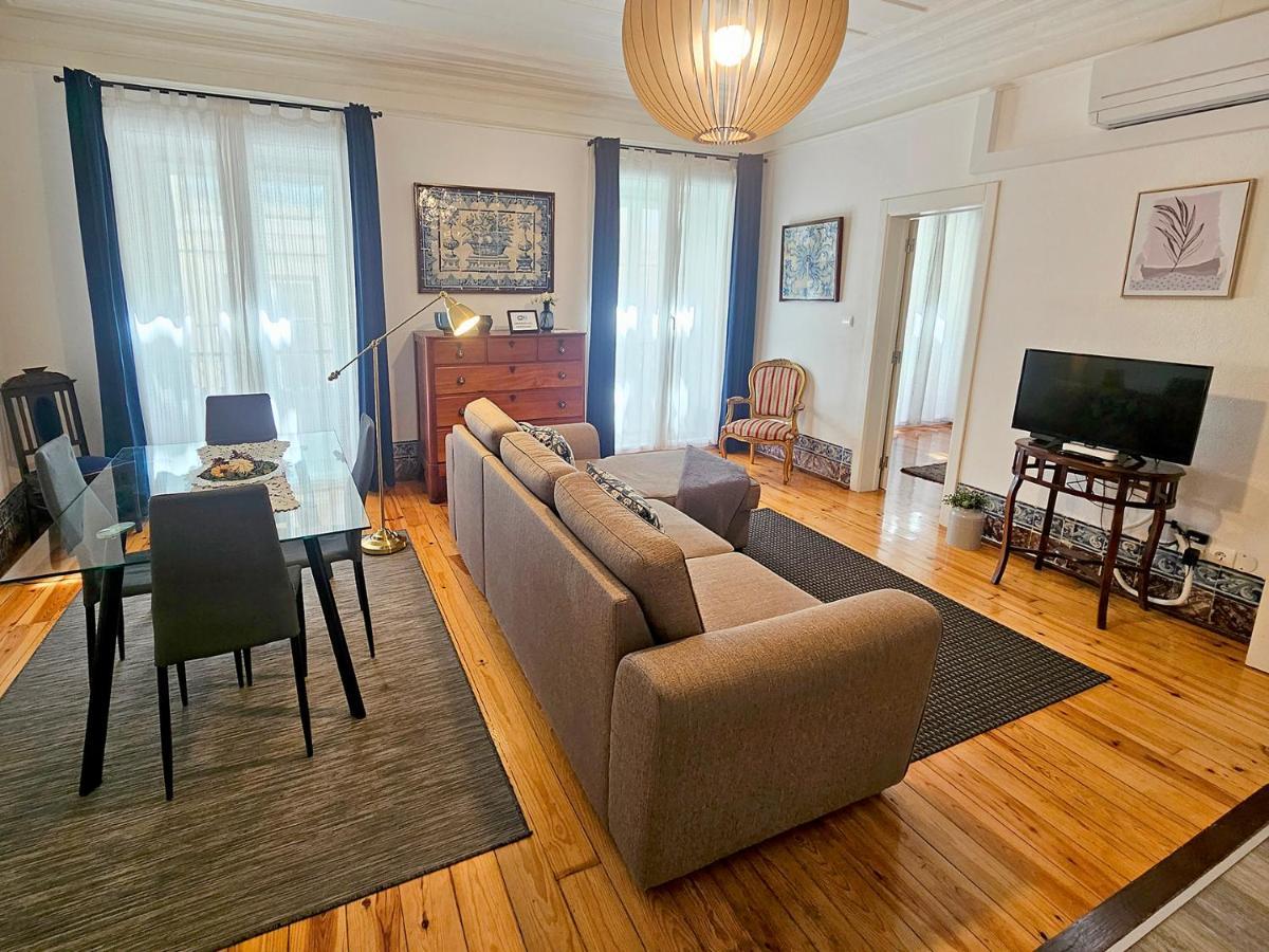 Appartement At In *
