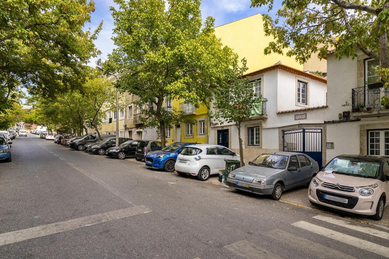 Whome Urban Escape: 1-br W/mezzanine Near Campo Ourique Lisbon