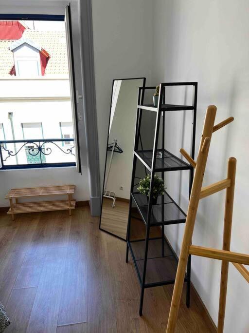 Amazing Two Bedrooms “with Lift” Apartment Lissabon