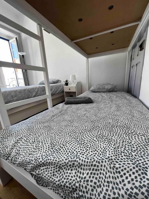 Amazing Two Bedrooms “with Lift” * Lissabon