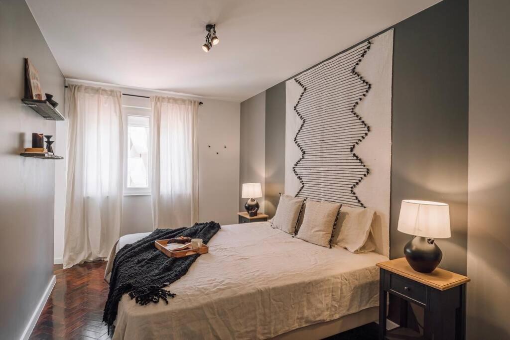 Appartement Nistos - 3 Bedrooms In Alvalade Lisboa