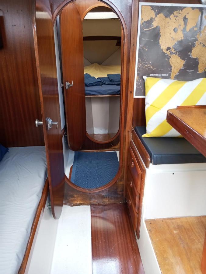 Cosy Boat