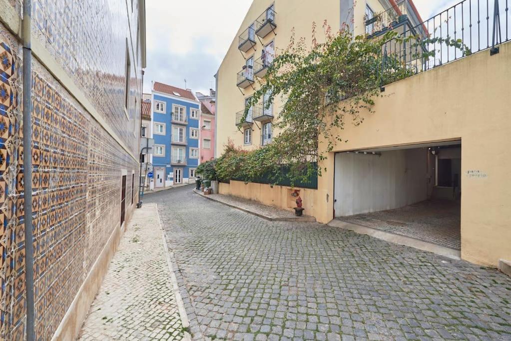 Charming Duplex With Private Terrace And Parking *