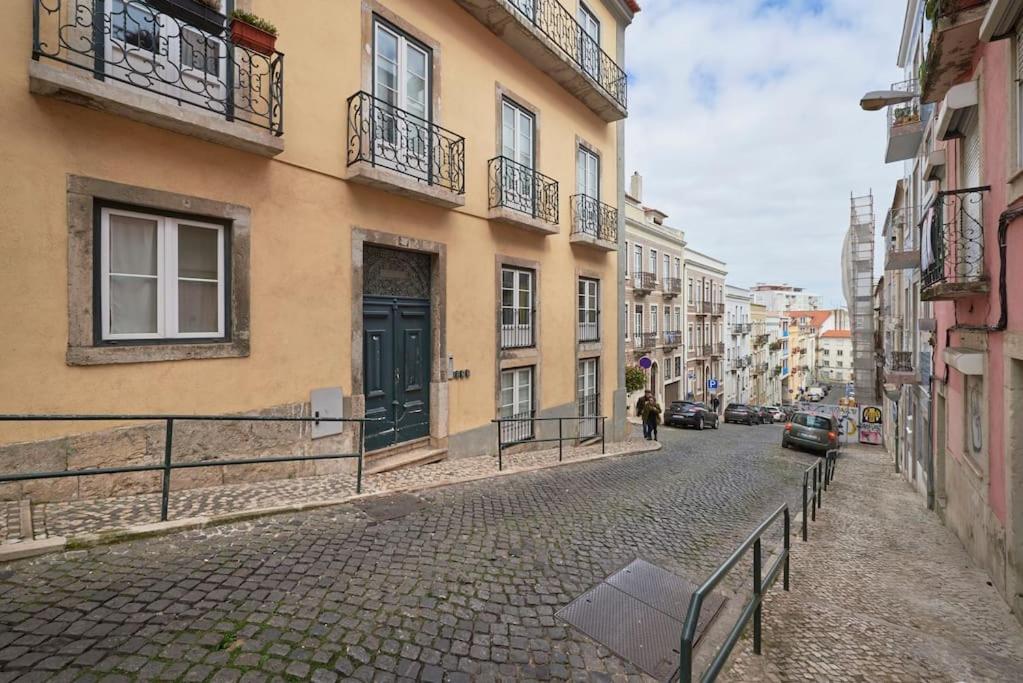 Charming Duplex With Private Terrace And Parking