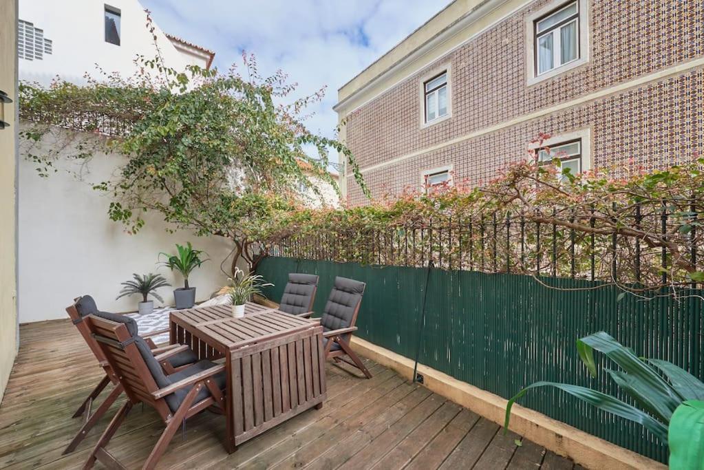 Charming Duplex With Private Terrace And Parking Apartamento *