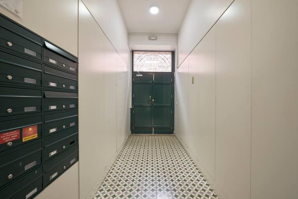 Charming Duplex With Private Terrace And Parking Apartamento *