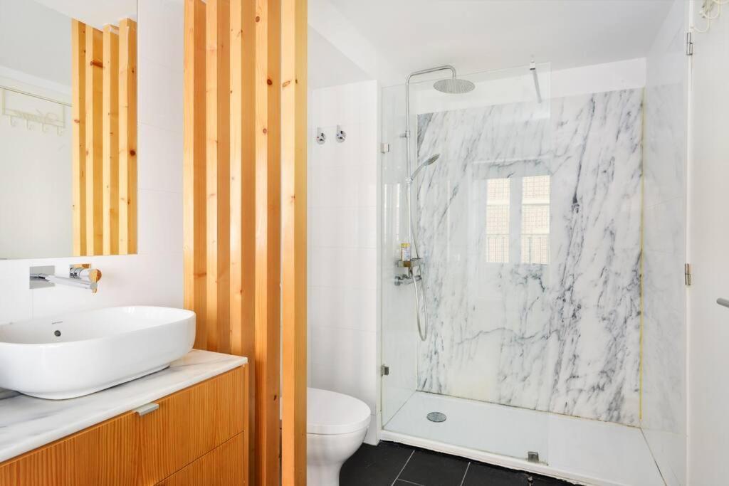 Apartamento Charming Duplex With Private Terrace And Parking *