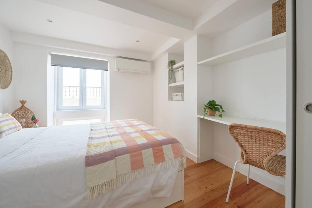 Charming Duplex With Private Terrace And Parking
