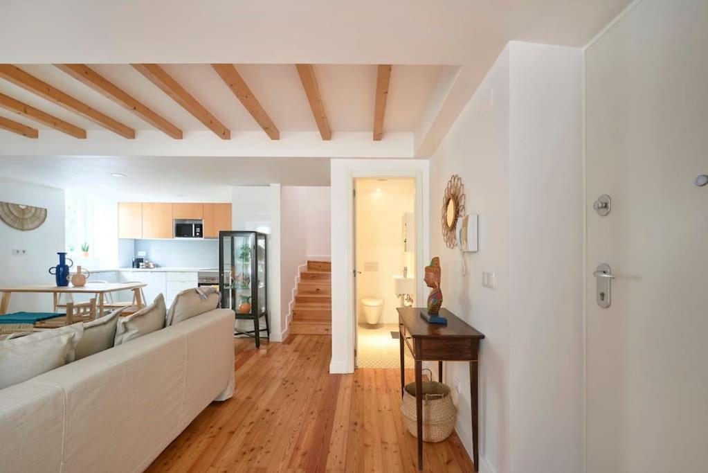 Charming Duplex With Private Terrace And Parking Lisboa