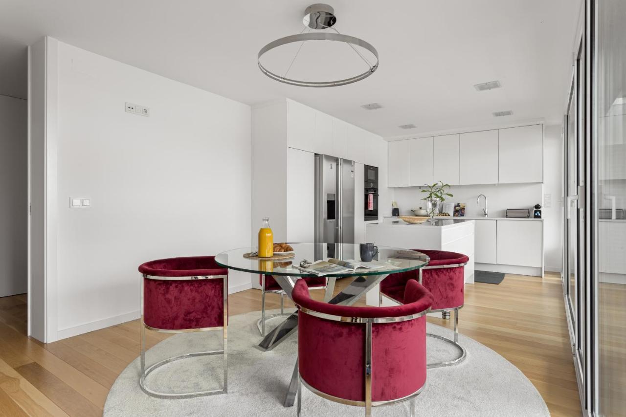 Modern 3br With Terrace In Benfica By Host For Us * Lisboa