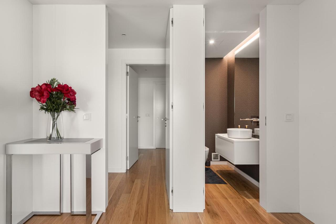 Modern 3br With Terrace In Benfica By Host For Us Lisboa