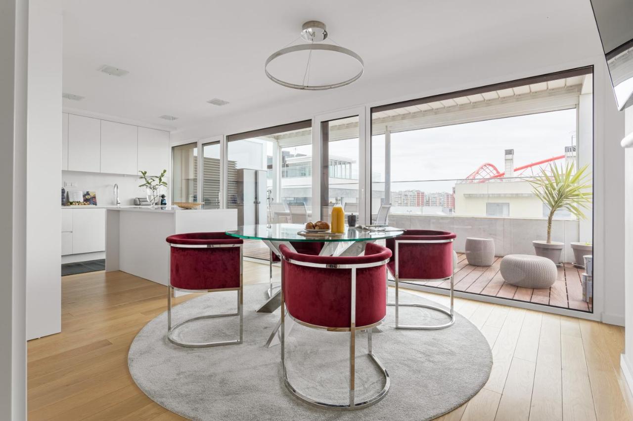 Modern 3br With Terrace In Benfica By Host For Us Appartement *