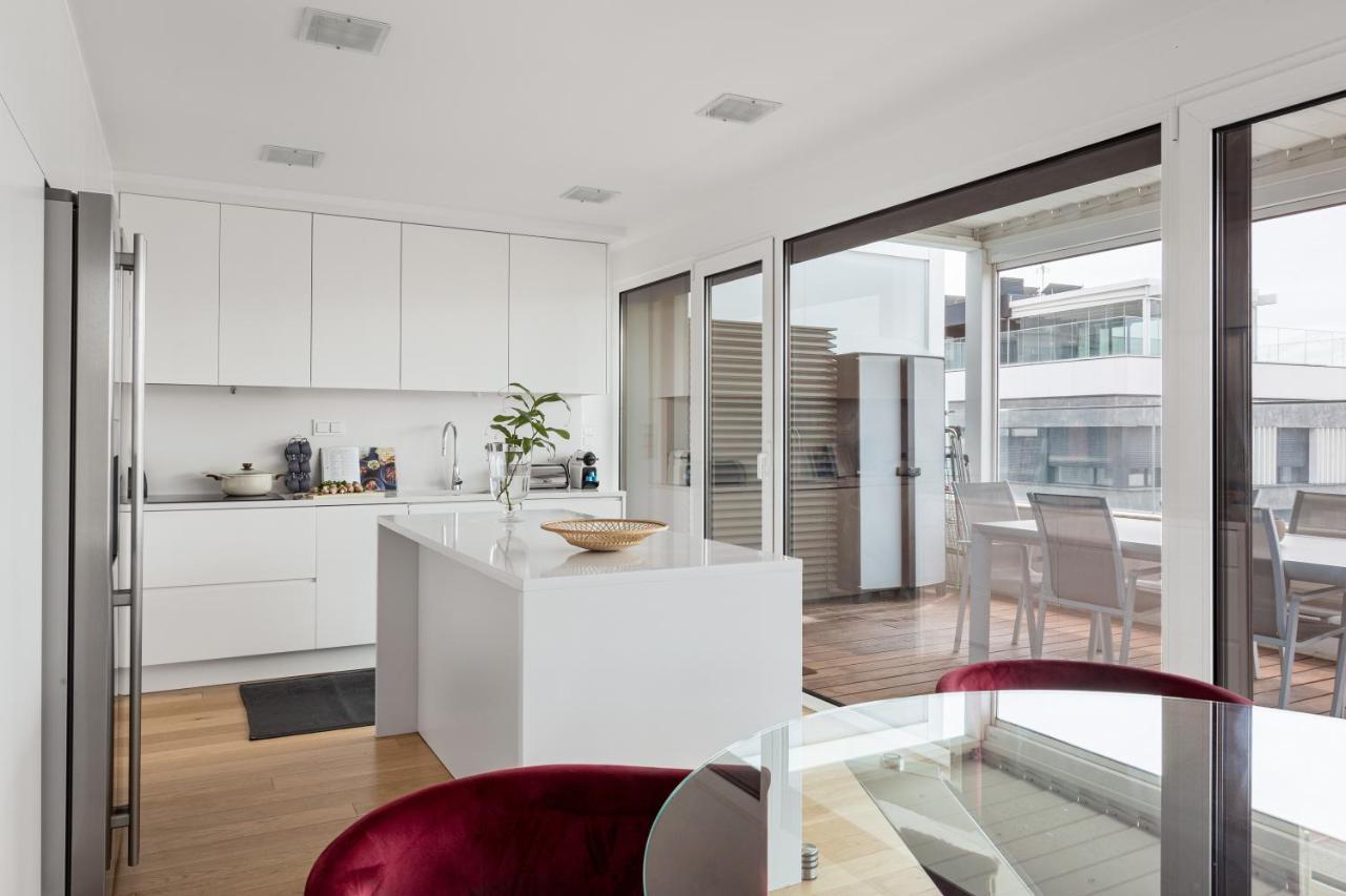 Modern 3br With Terrace In Benfica By Host For Us Lisboa
