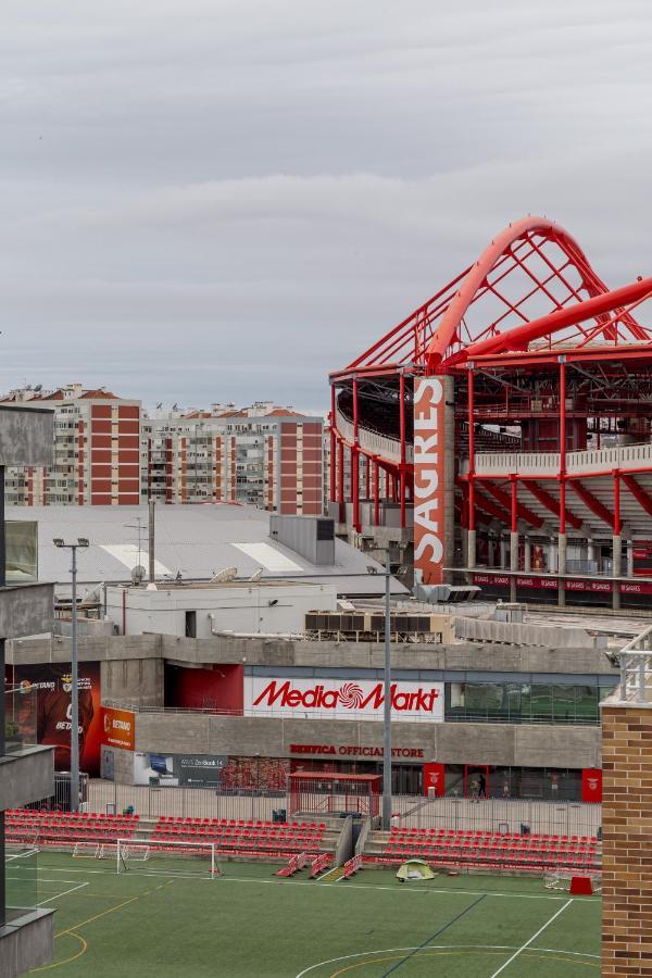 Modern 3br With Terrace In Benfica By Host For Us *
