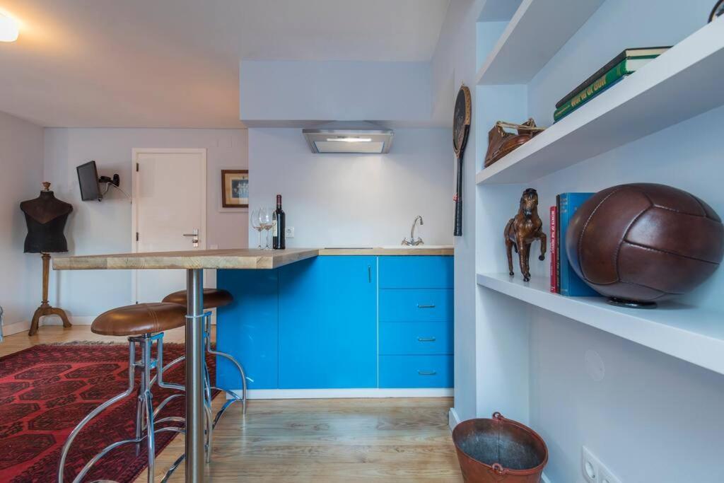 Tennis Apartment