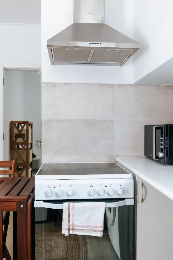 - Arroios Ii Apartment