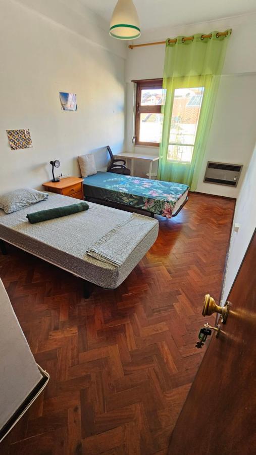 Séjour chez l'habitant Single Or Double With Balcony Close To Alameda Metro! Lisboa