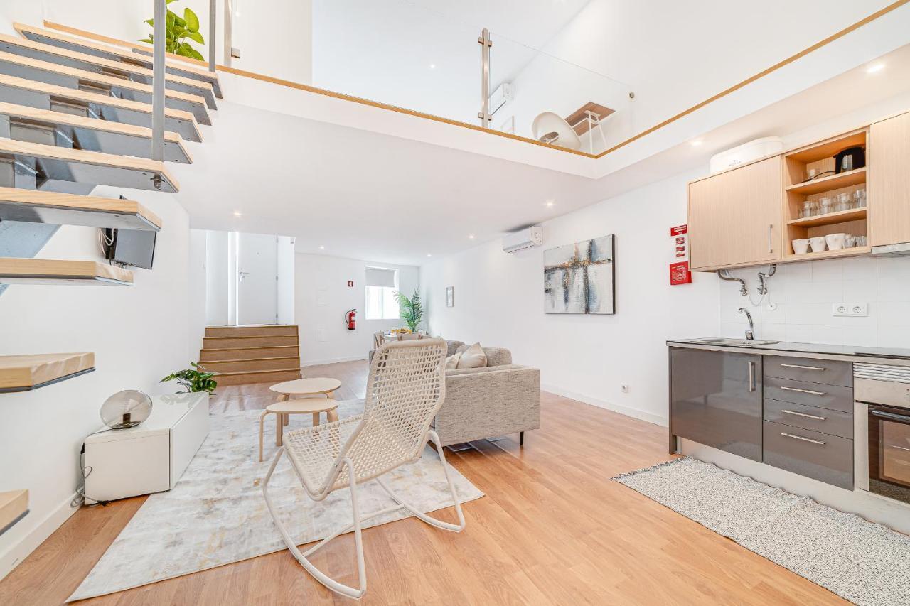 Fornos Deluxe Apartment *