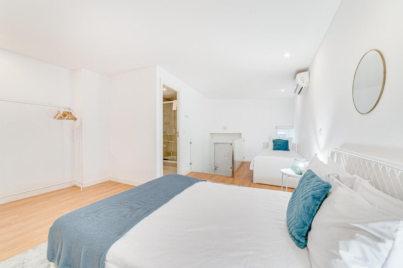 Fornos Deluxe Apartment