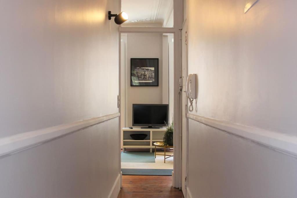 Appartement Sm1-happy At Hip Pr.real & Bair.alto + Private Patio!