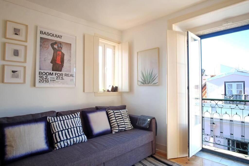 Bh4e-3br With View In Heart Of Bairro Alto - Bright Appartement Lissabon