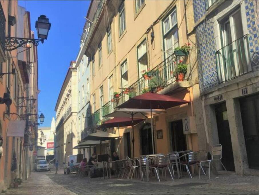 Bh4e-3br With View In Heart Of Bairro Alto - Bright * Lissabon