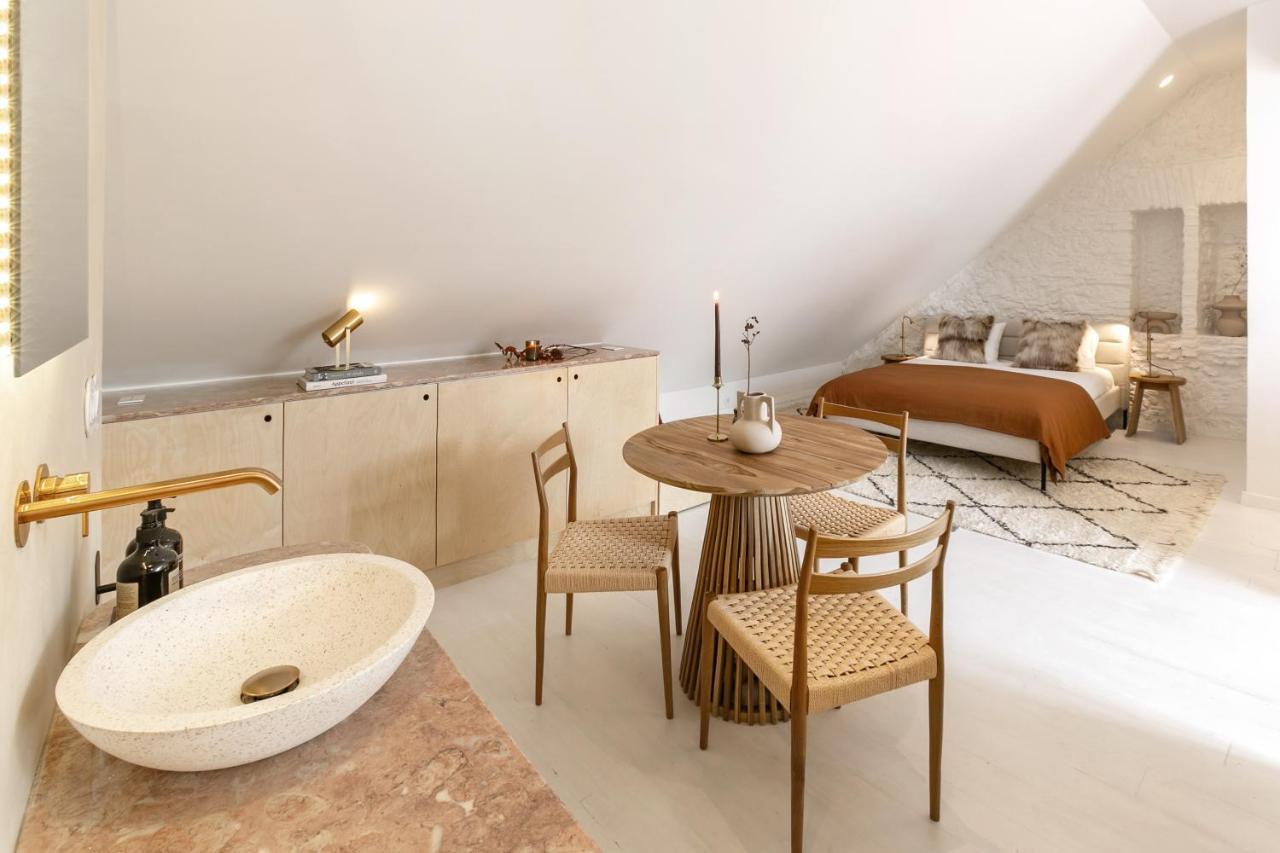 Fantastic Terrace In A Romantic Penthouse At Downtown Appartement