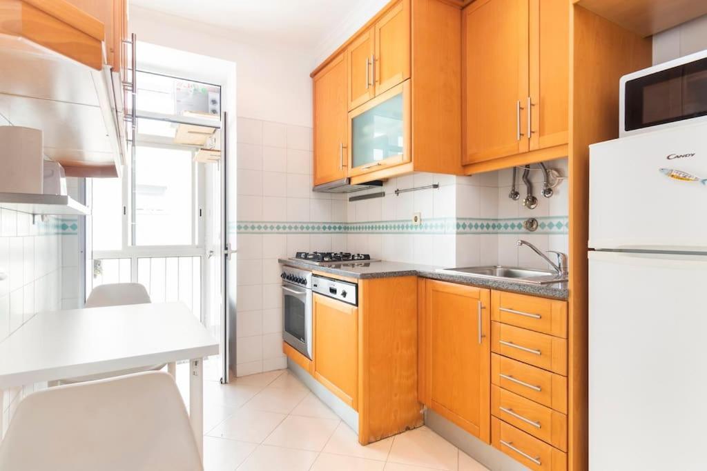Spacious Near Saldanha Appartement Lissabon