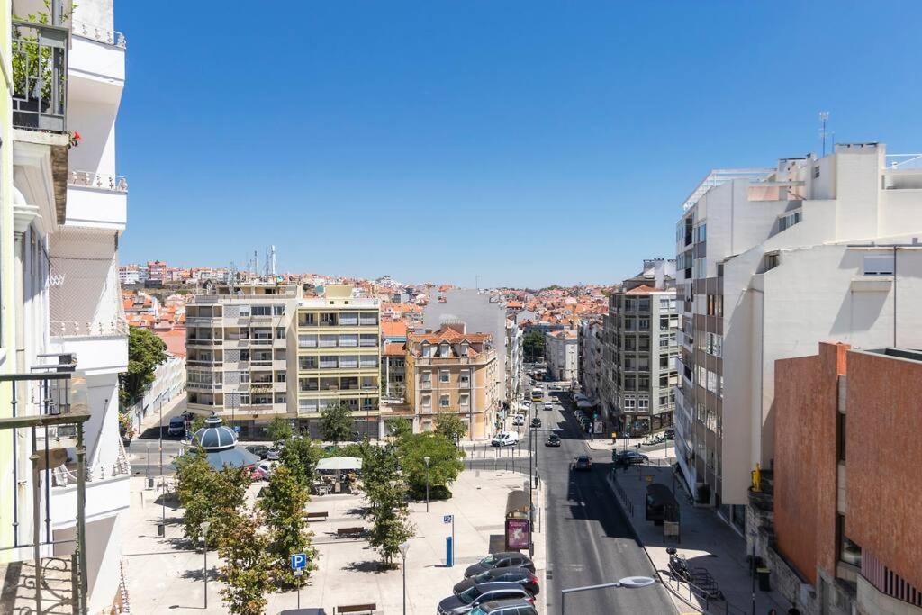 Spacious Near Saldanha Appartement Lissabon