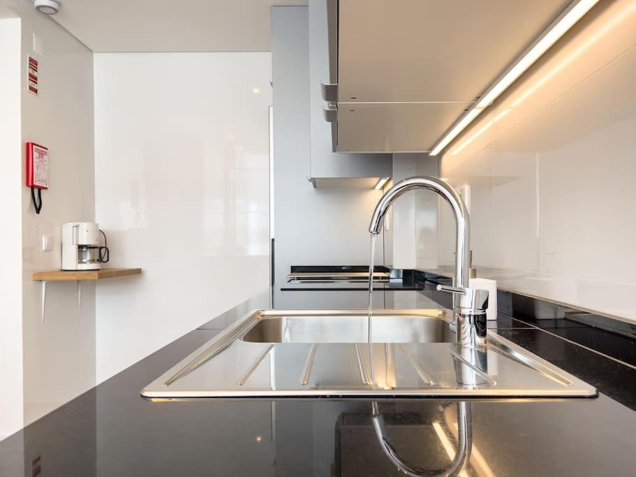 Olaias 2 Bed Near Metro 2 Apartamento *