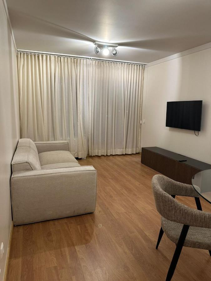 Amazing In Apartment *