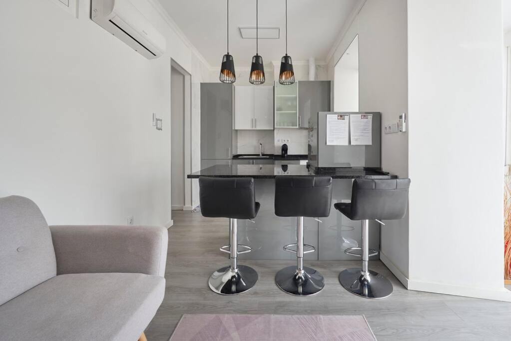 Appartement New 3 Bedroom Flat With River On Sight @alameda *