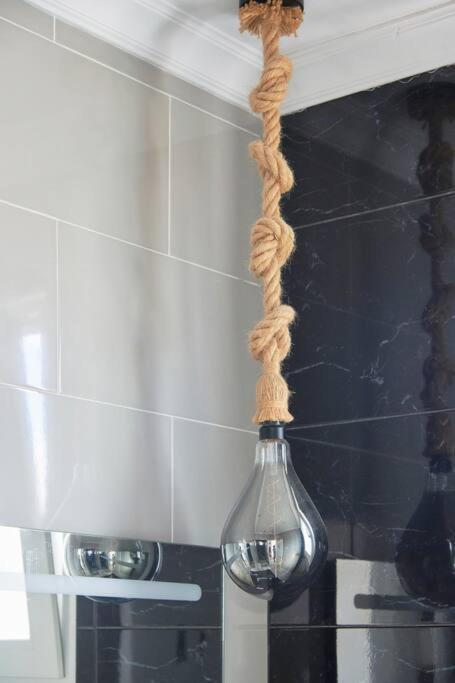 New 3 Bedroom Flat With River On Sight @alameda Lisboa