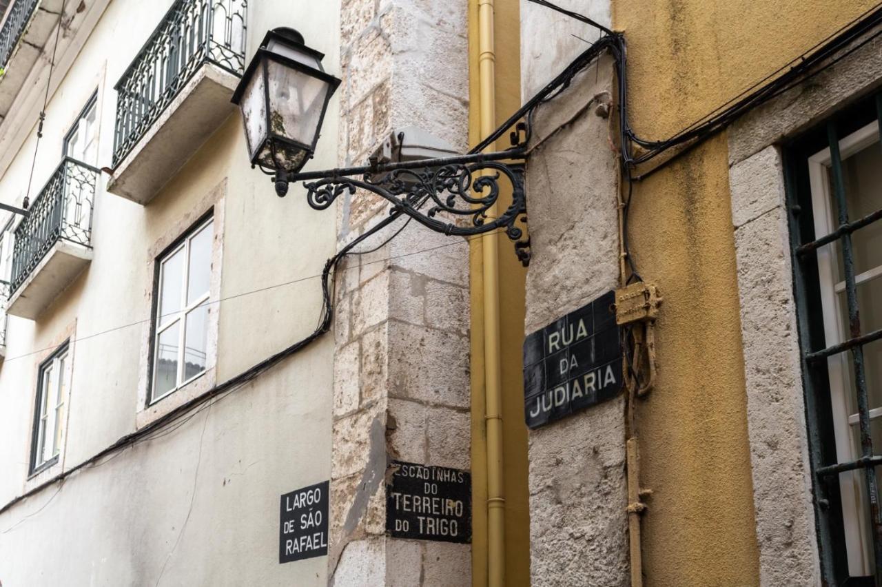 Casa Aurora - Bairro Tipico A Minutos Do Terreiro Lissabon