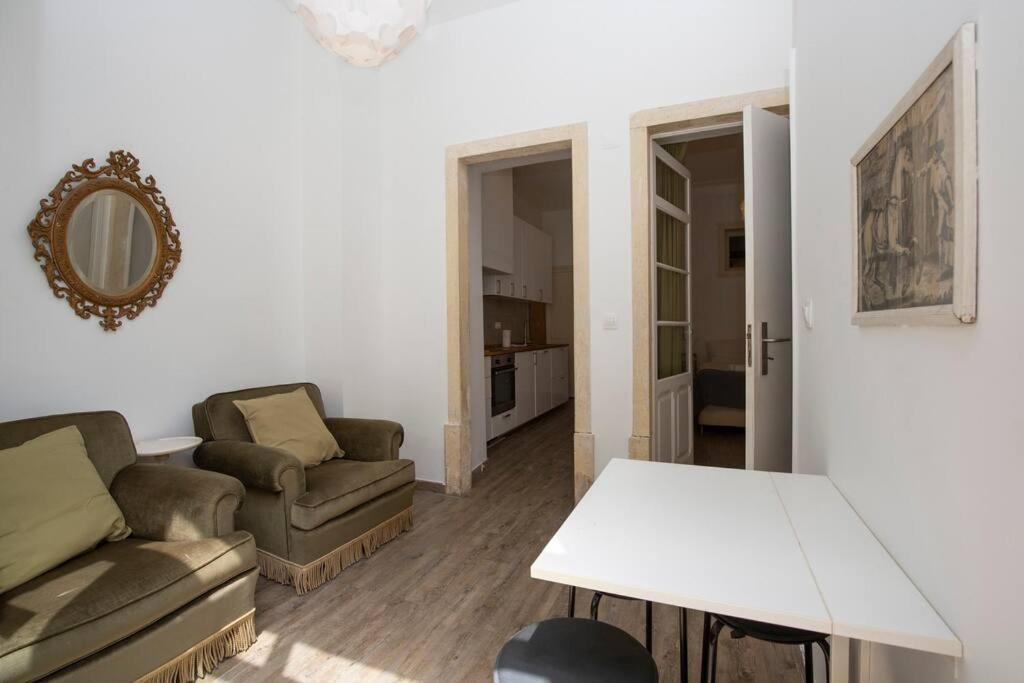 Apartment Vintage W/ Terrace Lissabon