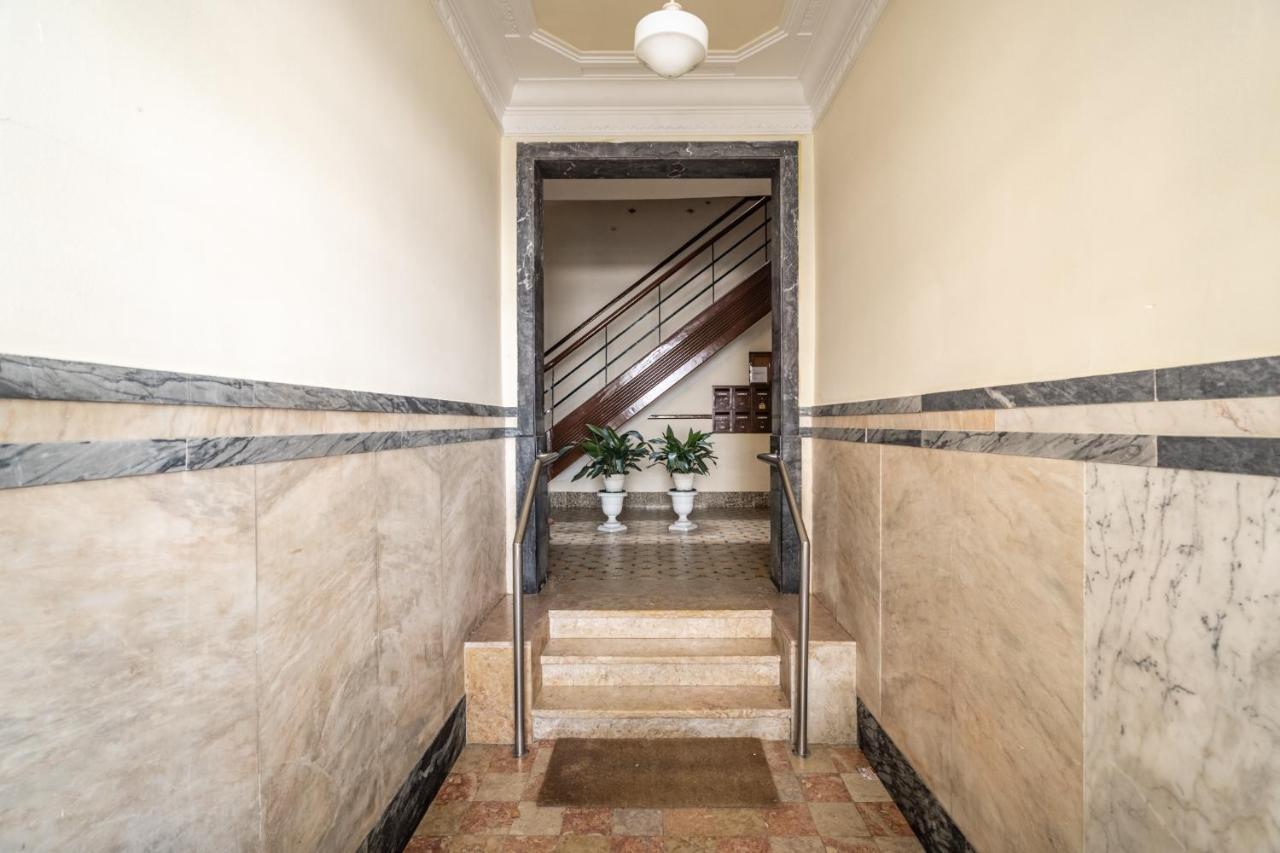 Akicity Alameda Light Appartement