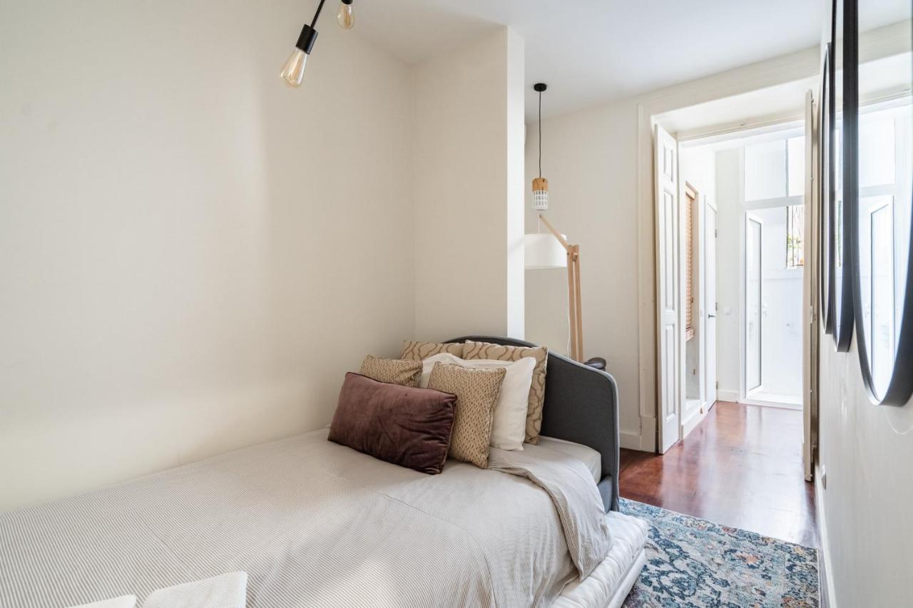 Appartement Akicity Saldanha White