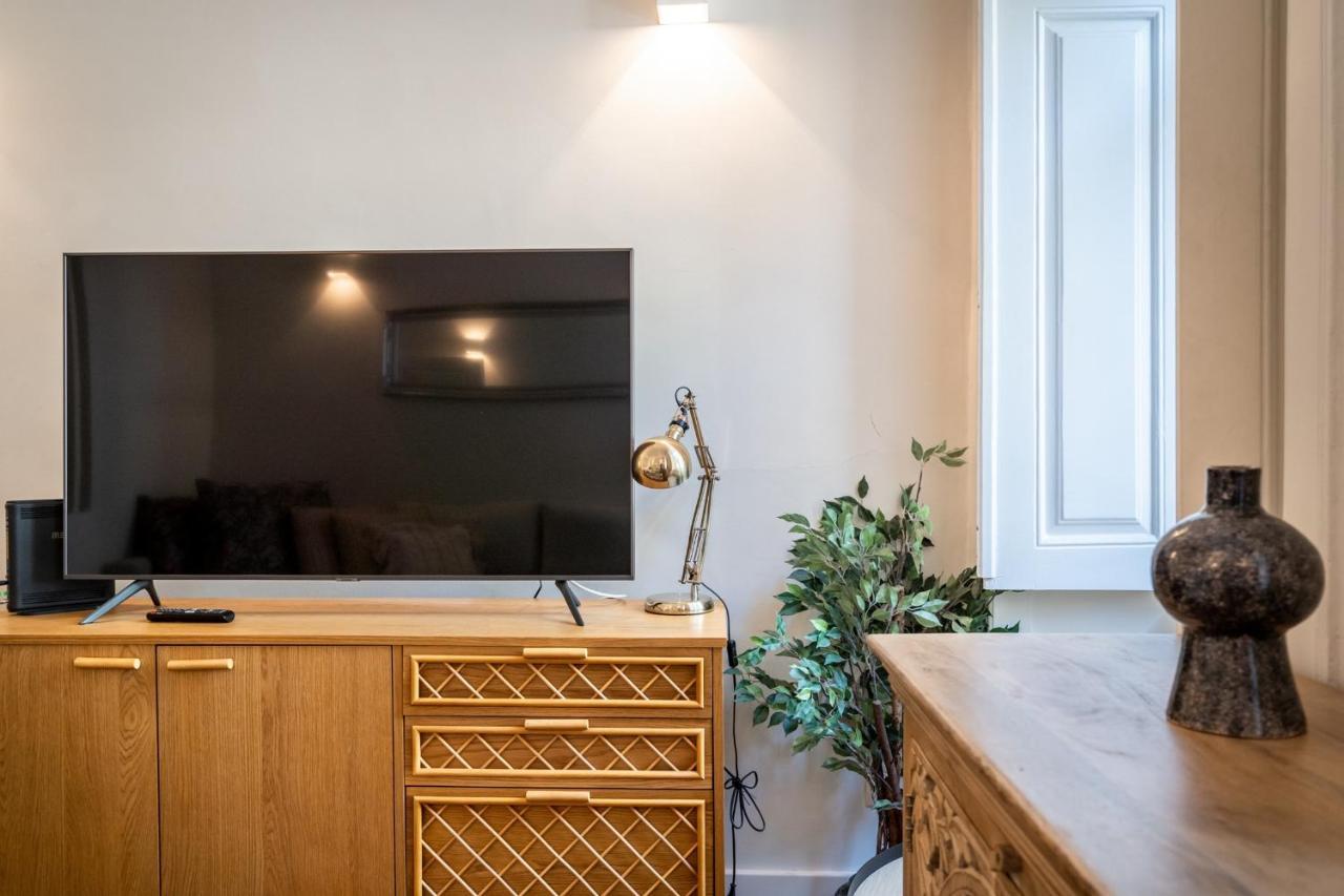 Akicity Saldanha White Appartement