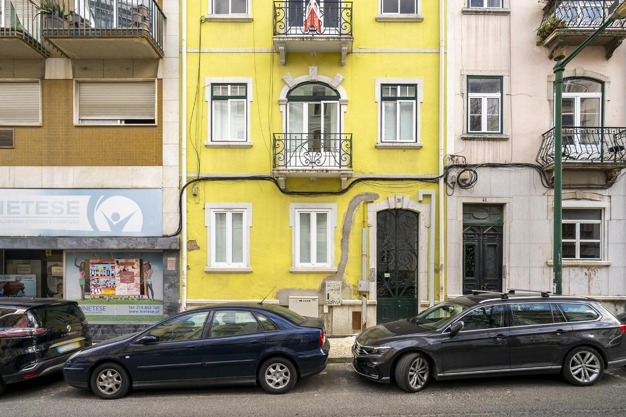 Gasthof Whome Urban Tech Retreat, Modern Hubs For Remote Living Lissabon