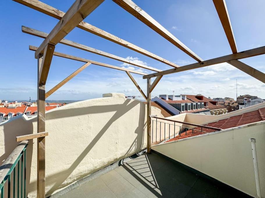 High Floor Terrace