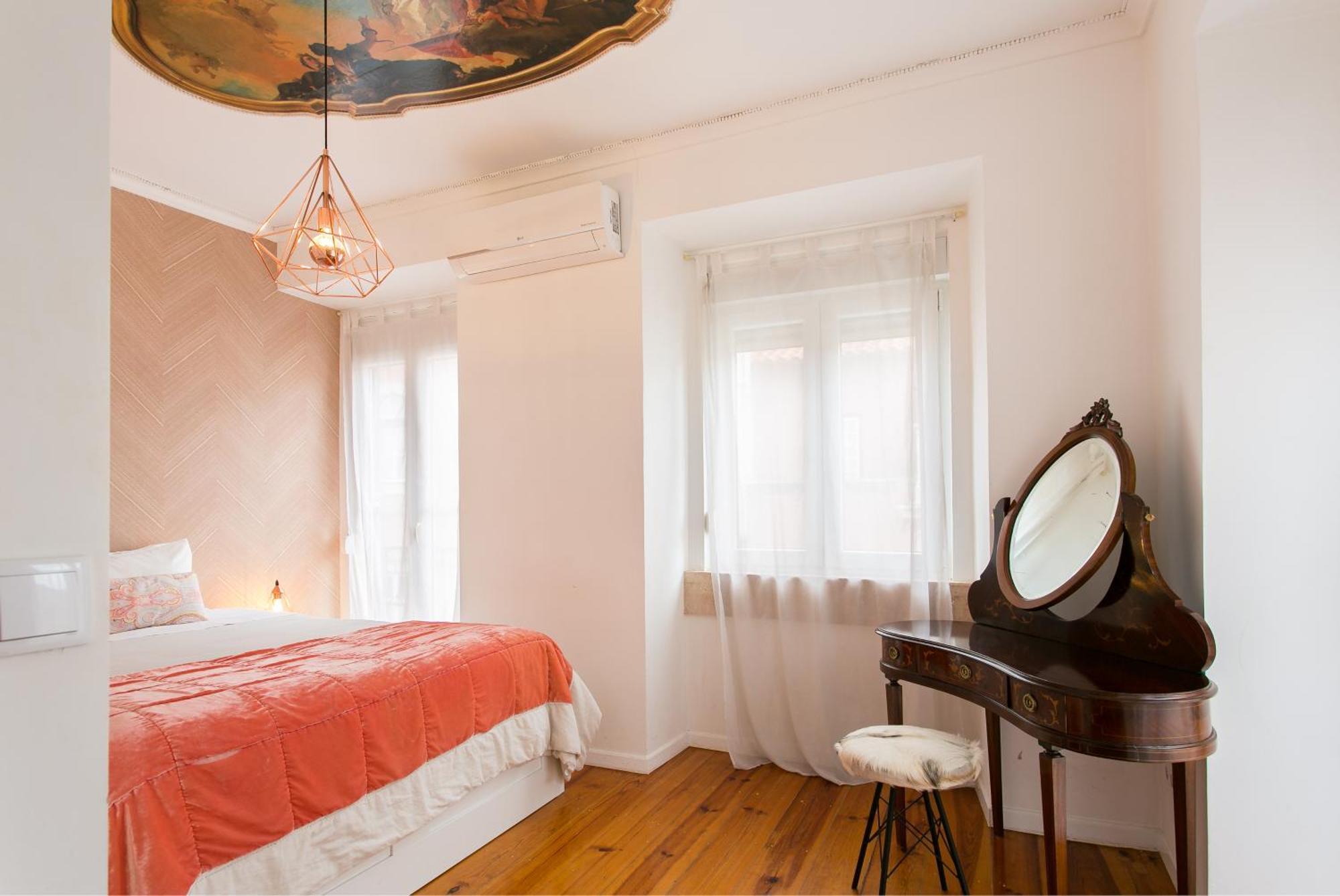 Principe Real Beautiful 3 Bedroom Flat Lisboa