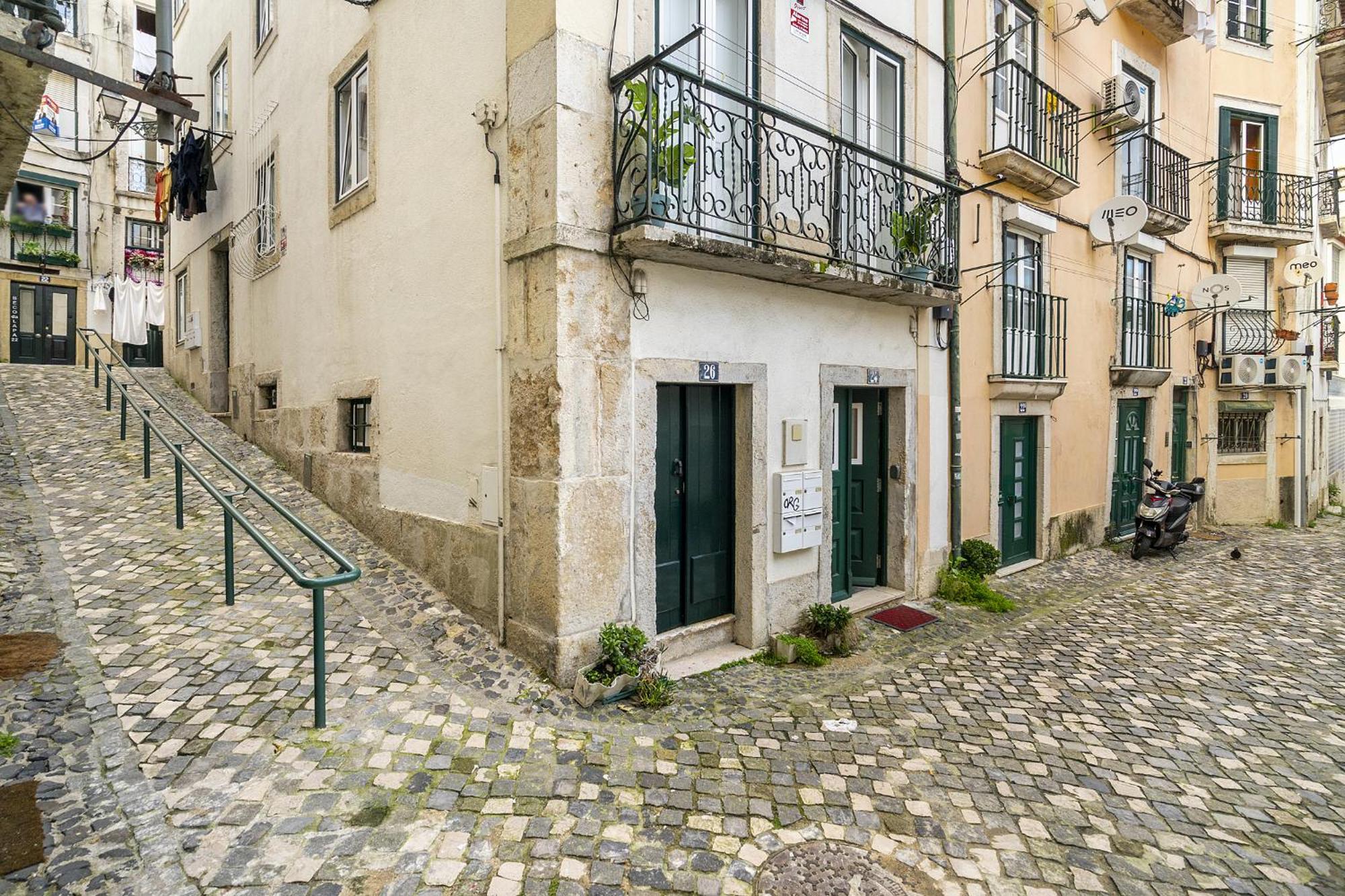 Whome Cozy Alfama Haven: Perfect For Exploring Appartement