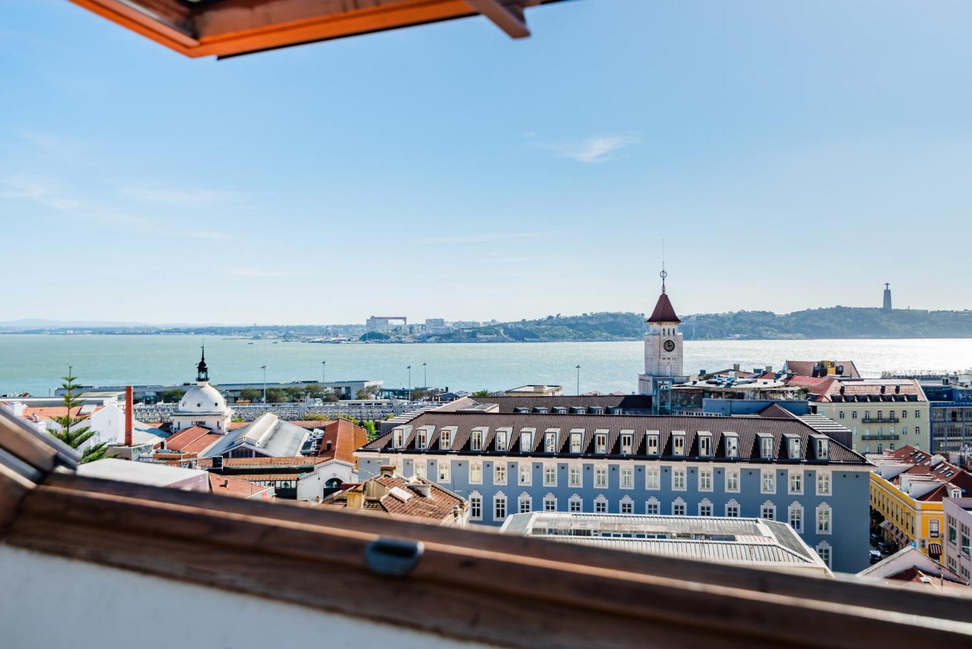 Apartment Bica's River View Duplex Lisbon