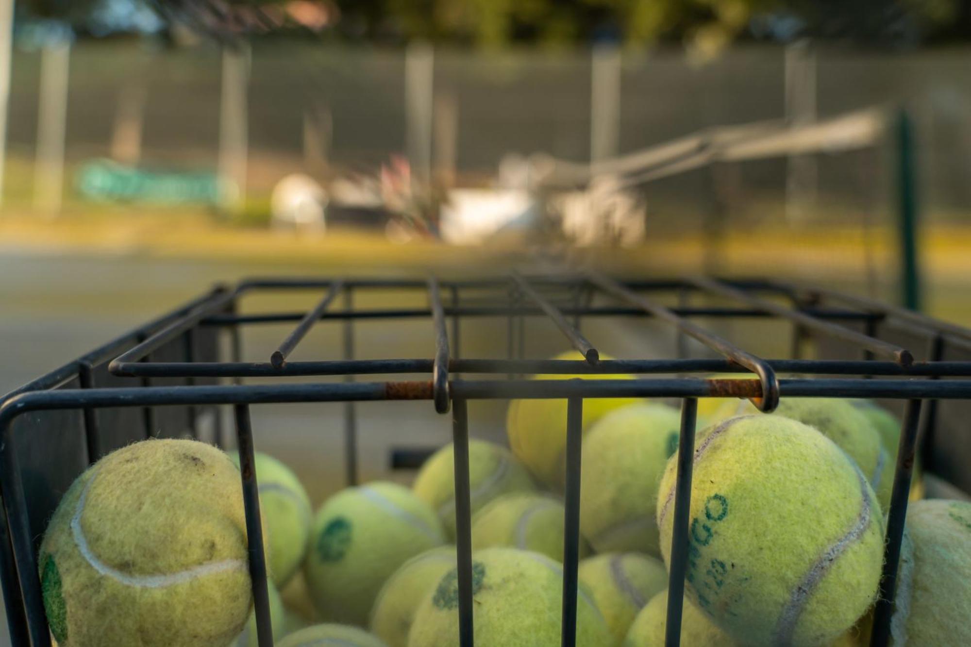 T3 Com Piscina Tenis Ginasio E Parq Infant Lisbon