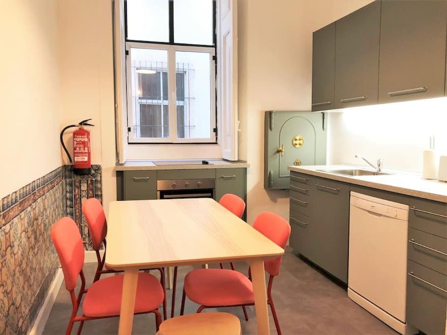 Sj1d Heart Of Baixa With New A/c * Stylish Appartement Lissabon